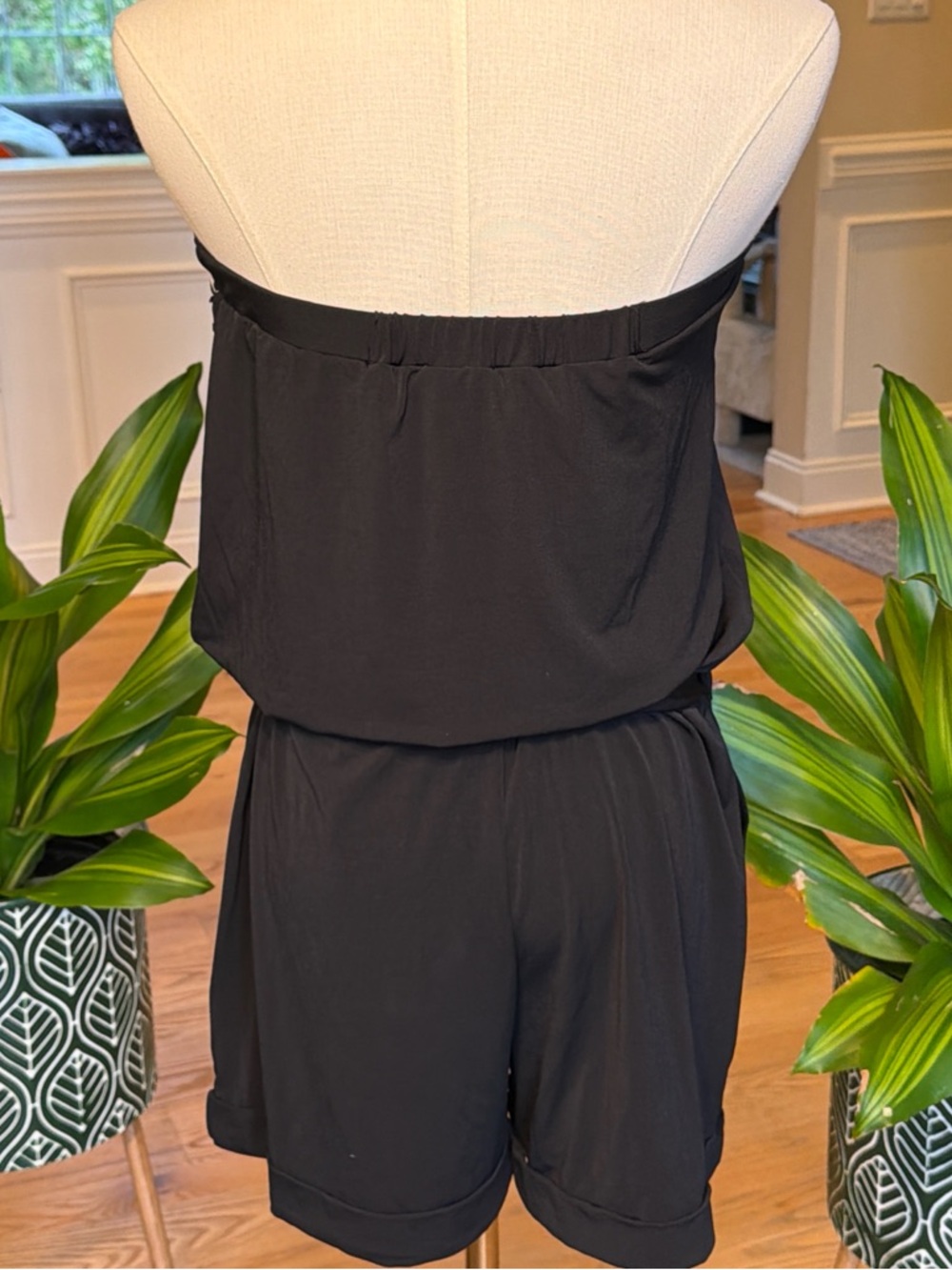 White House Black Market Classic 2010s Strapless Romper XS (NWT) - Picture 7 of 13